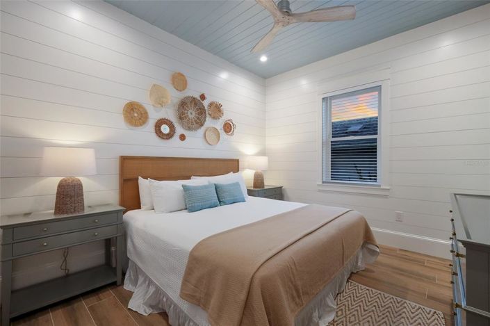 Image No.13-6 Bed Property for sale