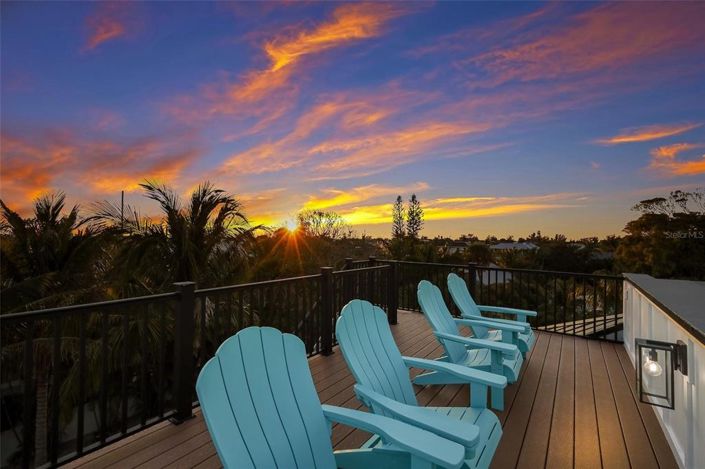 Image No.20-6 Bed Property for sale