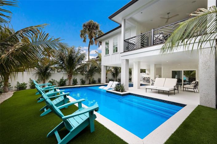 Image No.29-6 Bed Property for sale