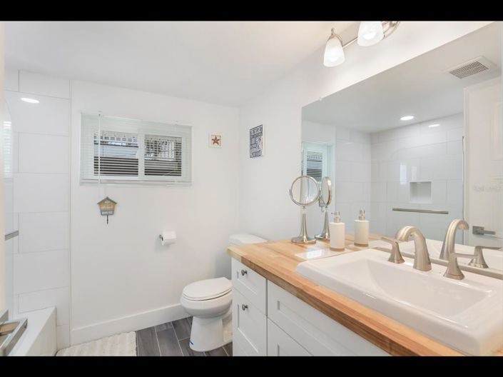 Image No.21-Propriété de 4 chambres à vendre à Bradenton Beach