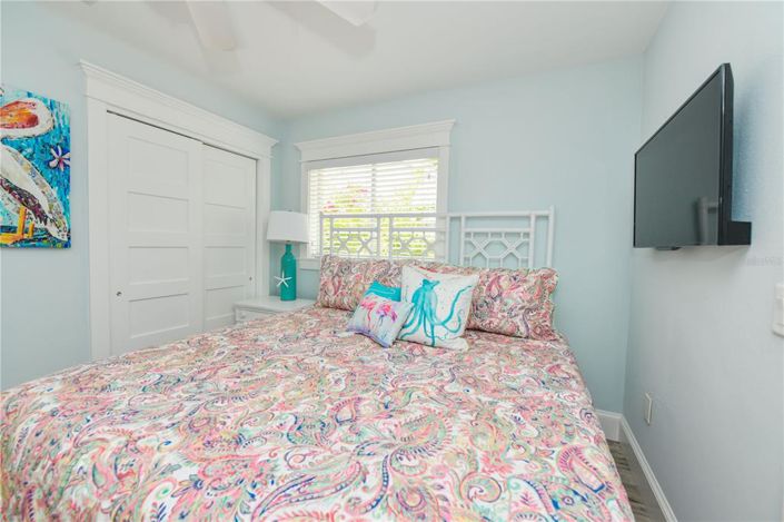 Image No.3-4 Bed Property for sale