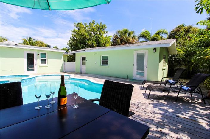 Image No.43-4 Bed Property for sale