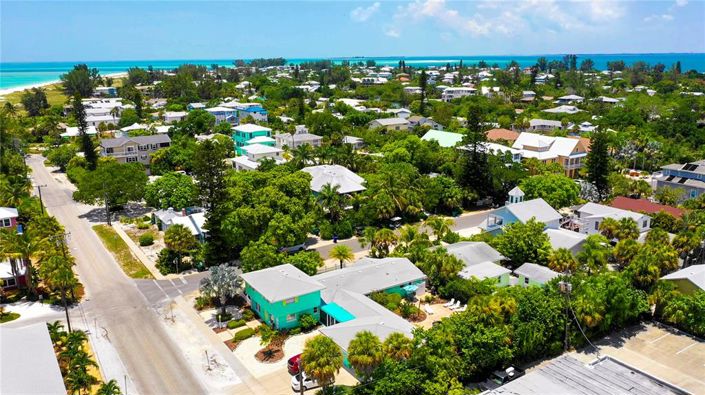 Image No.50-4 Bed Property for sale