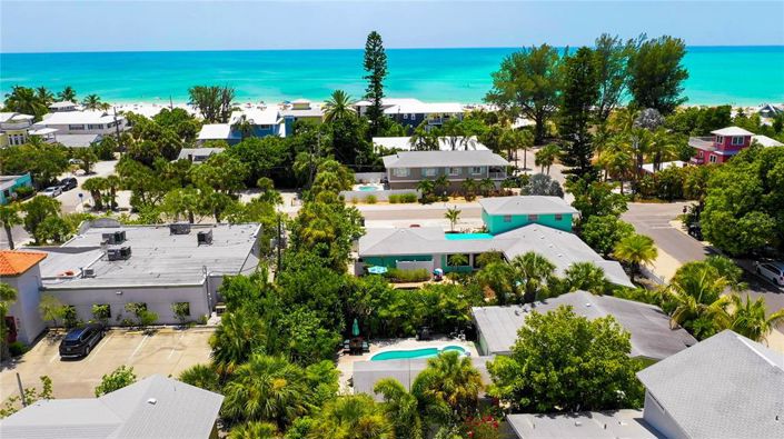 Image No.53-4 Bed Property for sale