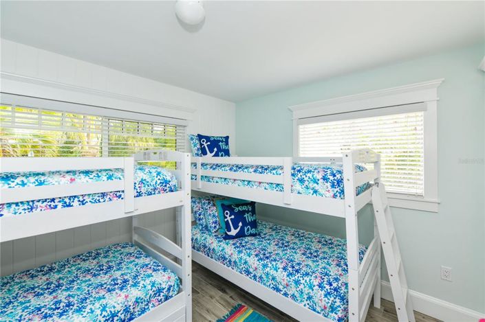 Image No.6-4 Bed Property for sale