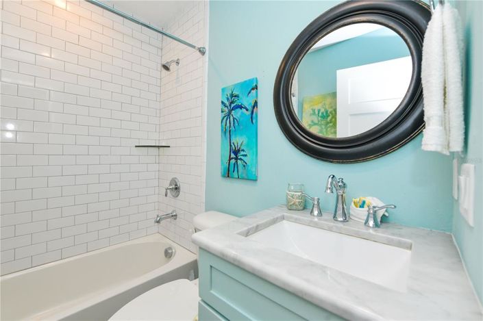 Image No.8-4 Bed Property for sale