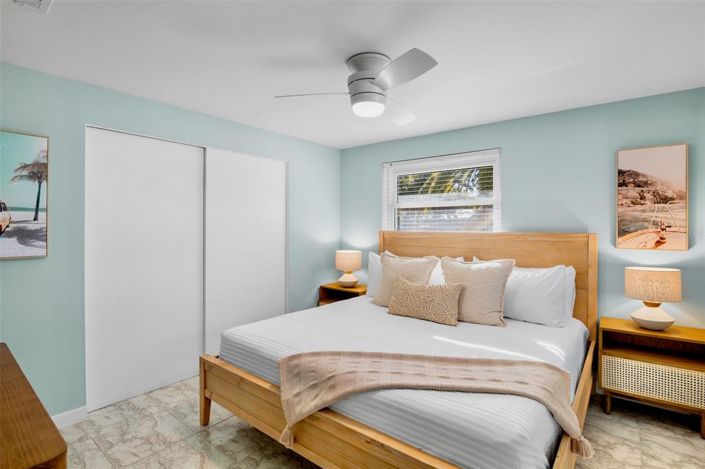 Image No.20-4 Bed Property for sale