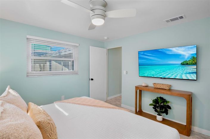 Image No.21-4 Bed Property for sale