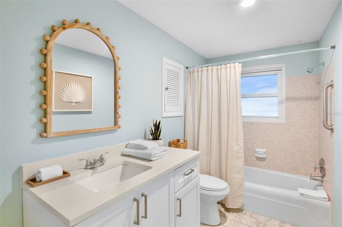 Image No.22-4 Bed Property for sale