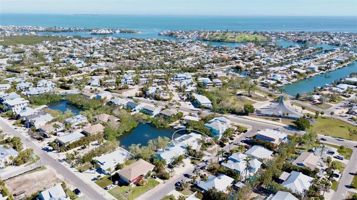 Image No.39-4 Bed Property for sale