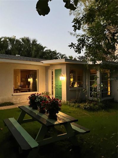 Image No.36-3 Bed Property for sale