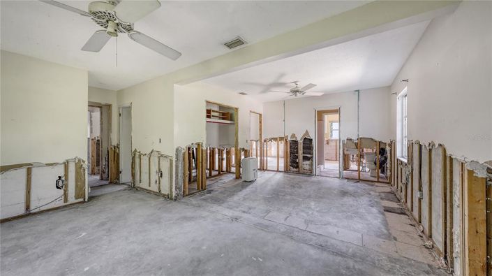 Image No.8-3 Bed Property for sale