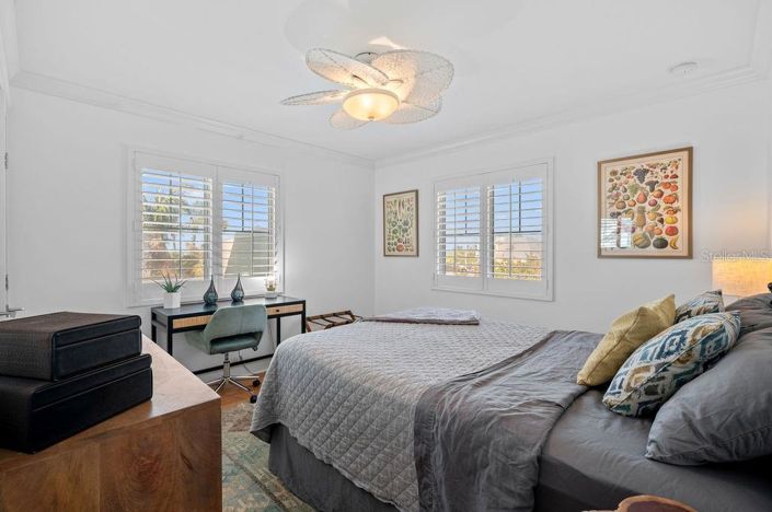 Image No.37-4 Bed Property for sale