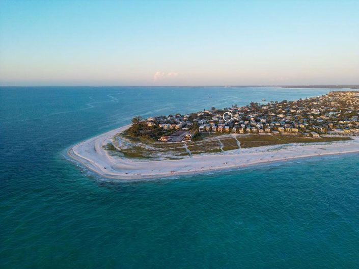 Image No.61-4 Bed Property for sale