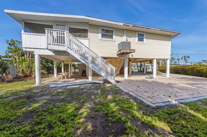 Image No.2-Propriété de 2 chambres à vendre à Holmes Beach