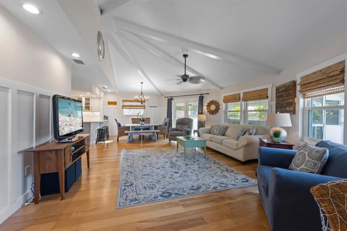 Image No.5-Propriété de 2 chambres à vendre à Holmes Beach