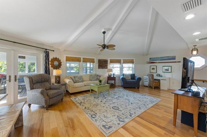 Image No.8-Propriété de 2 chambres à vendre à Holmes Beach