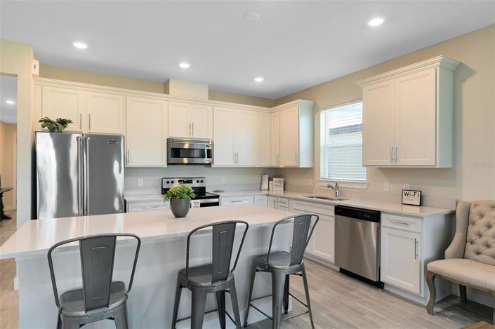 Image No.11-4 Bed Property for sale