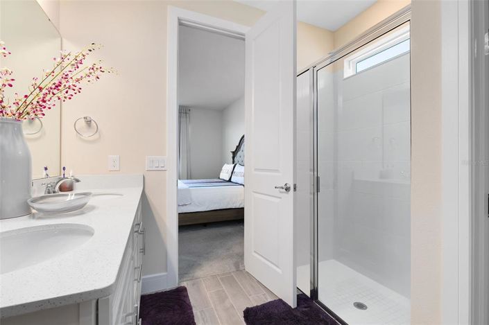 Image No.16-4 Bed Property for sale