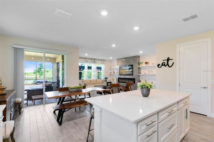 Image No.5-4 Bed Property for sale