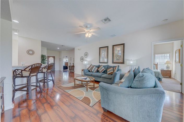 Image No.11-4 Bed Property for sale