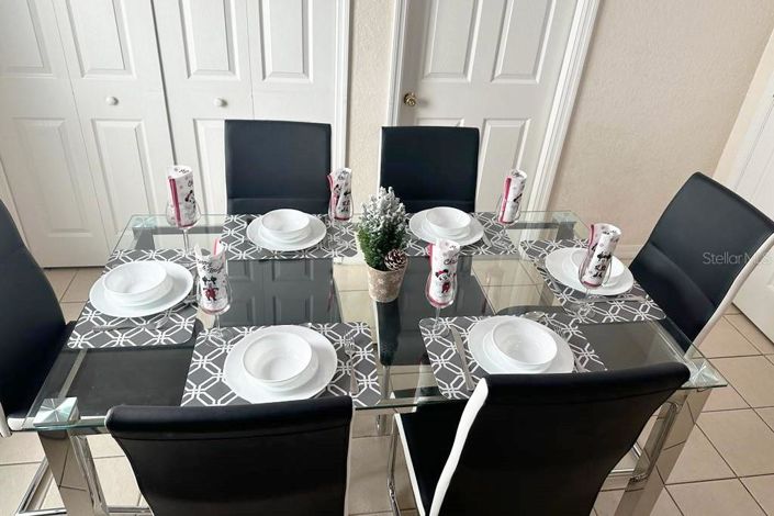 Image No.14-4 Bed Property for sale