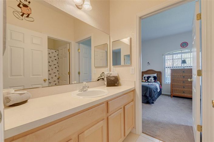 Image No.27-4 Bed Property for sale