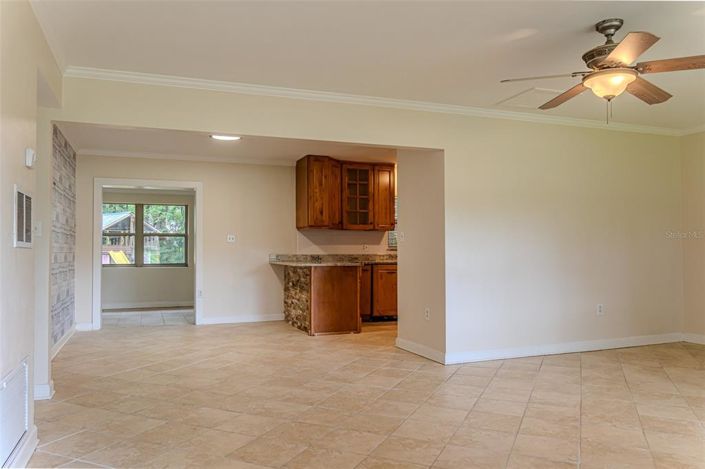 Image No.5-Propriété de 3 chambres à vendre à Oakland