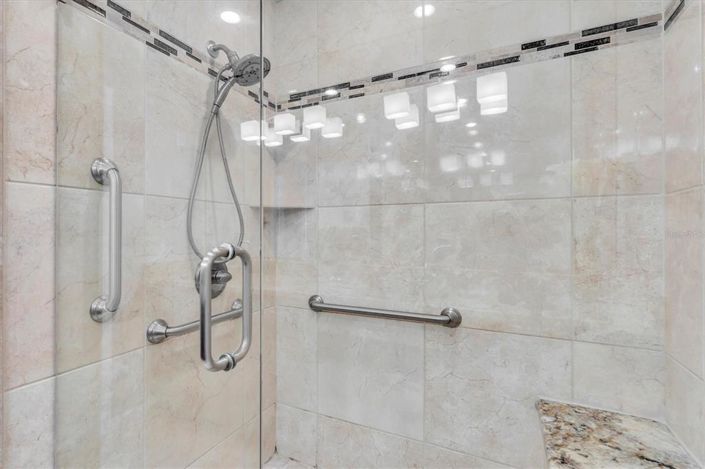 Image No.29-Maison de ville de 2 chambres à vendre à Treasure Island