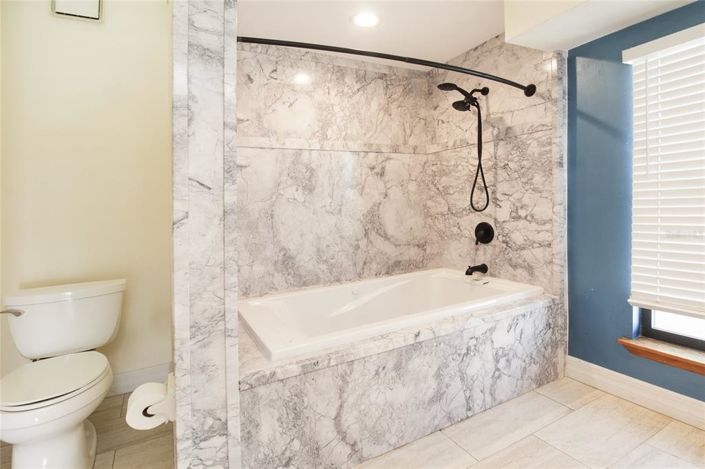 Image No.22-Maison de ville de 2 chambres à vendre à Treasure Island