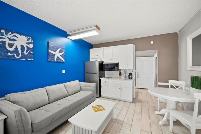 Image No.7-Propriété de 1 chambre à vendre à Treasure Island