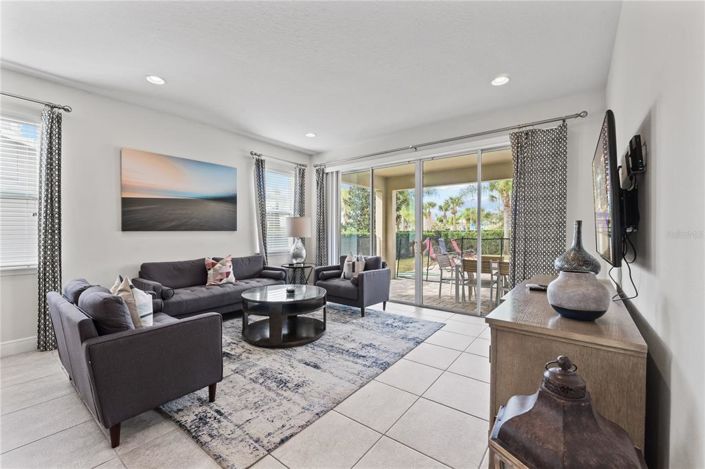 Image No.9-Propriété de 10 chambres à vendre à Kissimmee