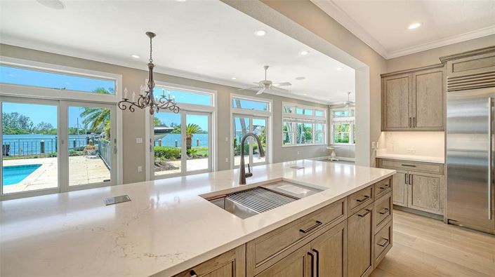 Image No.10-Propriété de 4 chambres à vendre à Sarasota