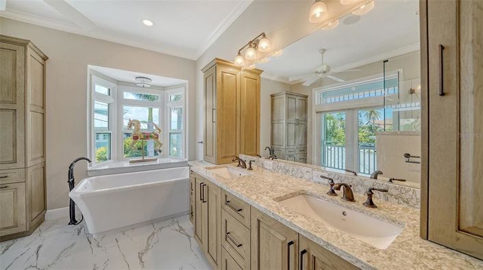 Image No.33-Propriété de 4 chambres à vendre à Sarasota