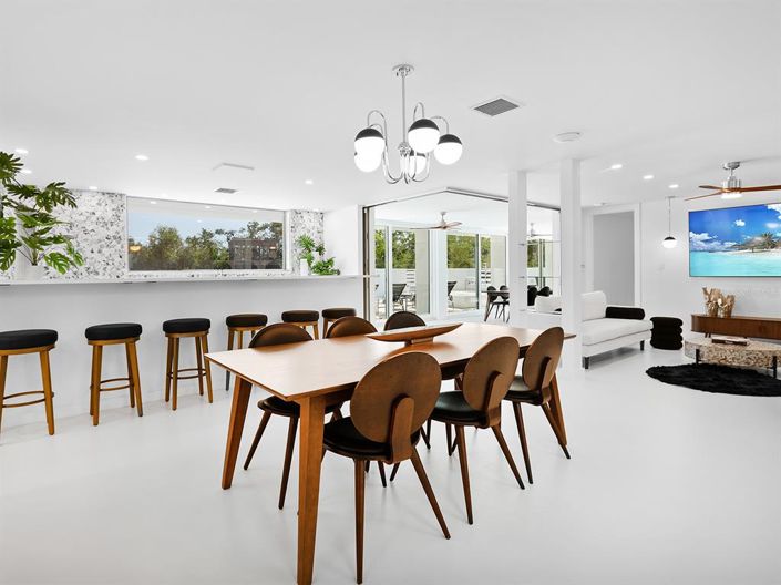 Image No.18-4 Bed Property for sale