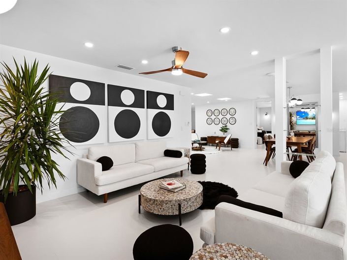 Image No.20-4 Bed Property for sale