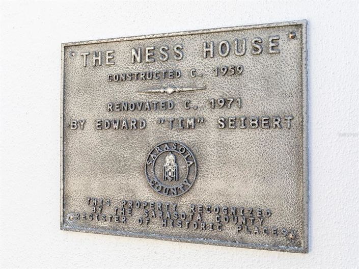 Image No.69-4 Bed Property for sale