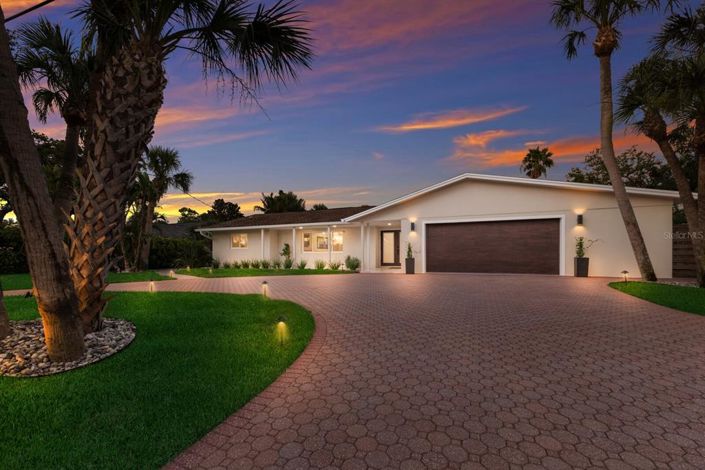 Image No.1-Propriété de 4 chambres à vendre à Sarasota