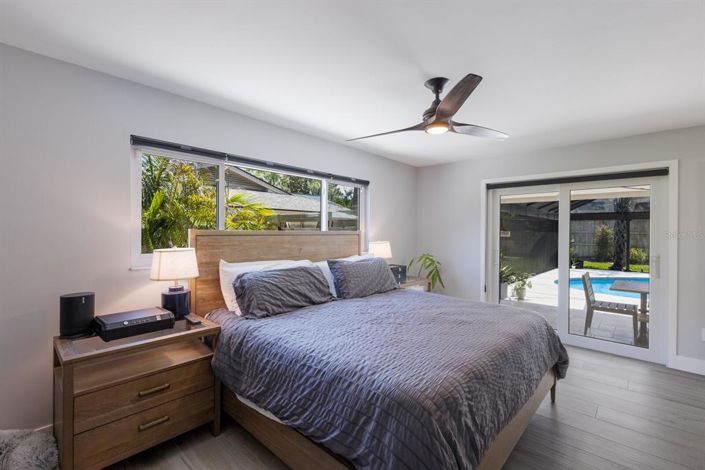 Image No.25-4 Bed Property for sale