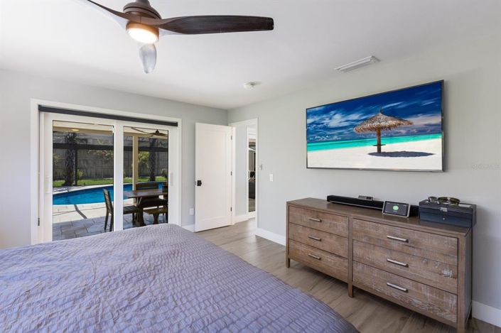 Image No.26-4 Bed Property for sale