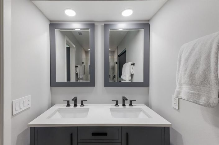 Image No.27-4 Bed Property for sale