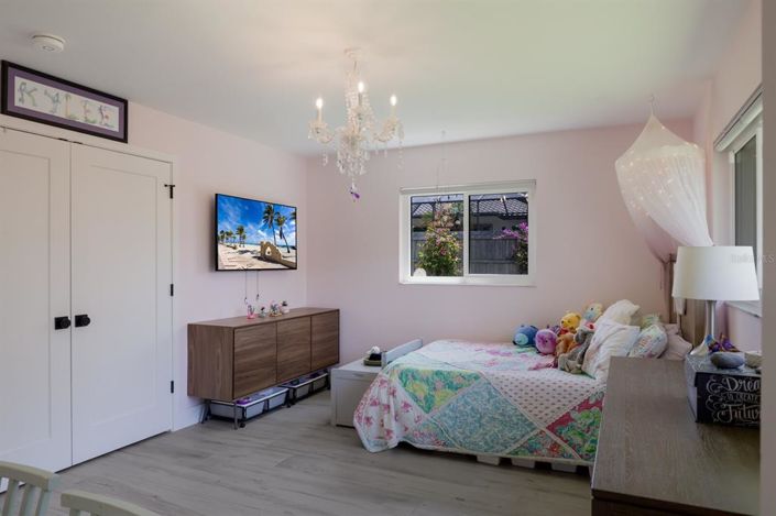 Image No.34-4 Bed Property for sale