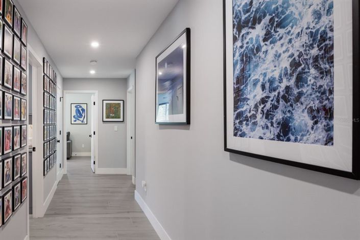 Image No.42-4 Bed Property for sale