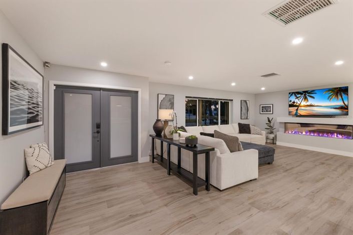 Image No.53-4 Bed Property for sale