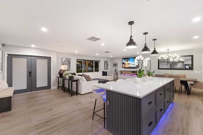 Image No.60-4 Bed Property for sale