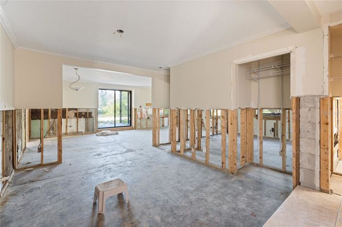 Image No.26-2 Bed Property for sale