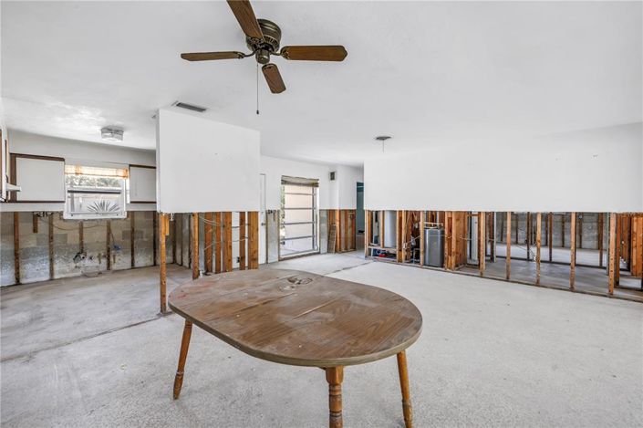 Image No.15-3 Bed Property for sale