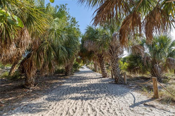 Image No.42-3 Bed Property for sale