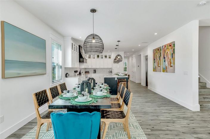 Image No.16-7 Bed Property for sale