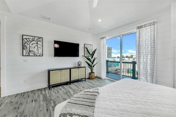 Image No.29-7 Bed Property for sale